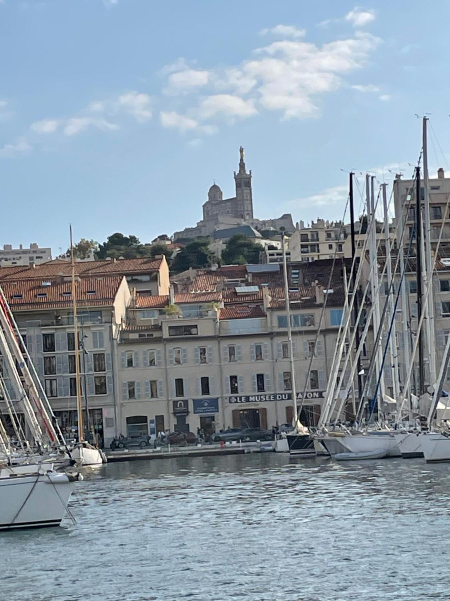 Au Coeur Du Vieux Port Lägenhet Marseille Exteriör bild